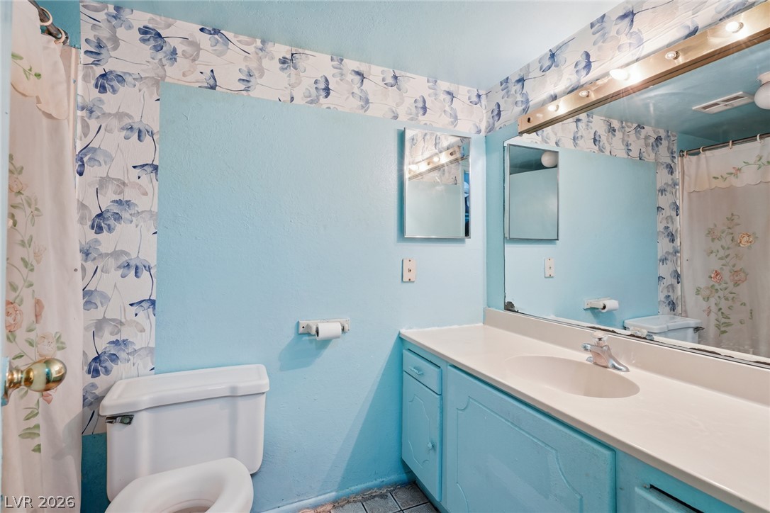 3978 Voxna Street Property Photo 16