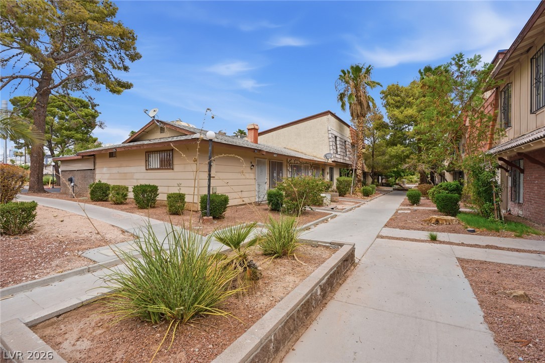 3978 Voxna Street Property Photo 21