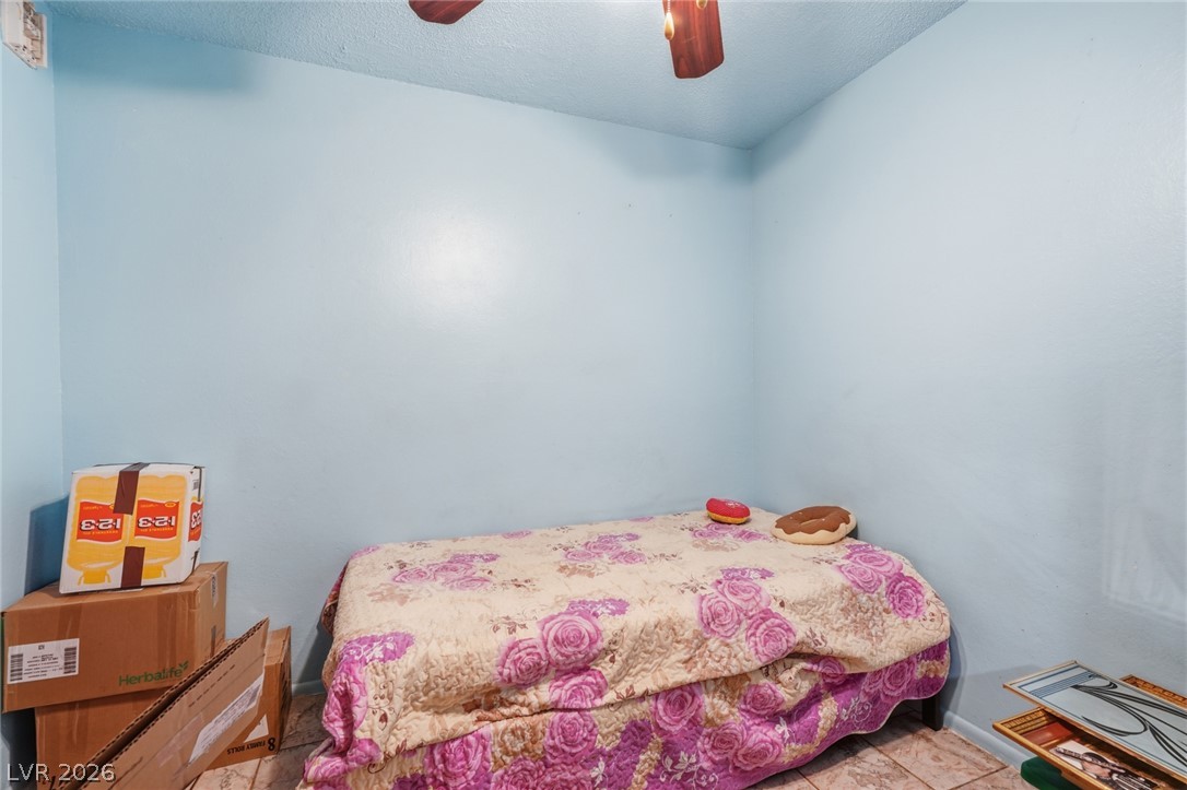3978 Voxna Street Property Photo 29