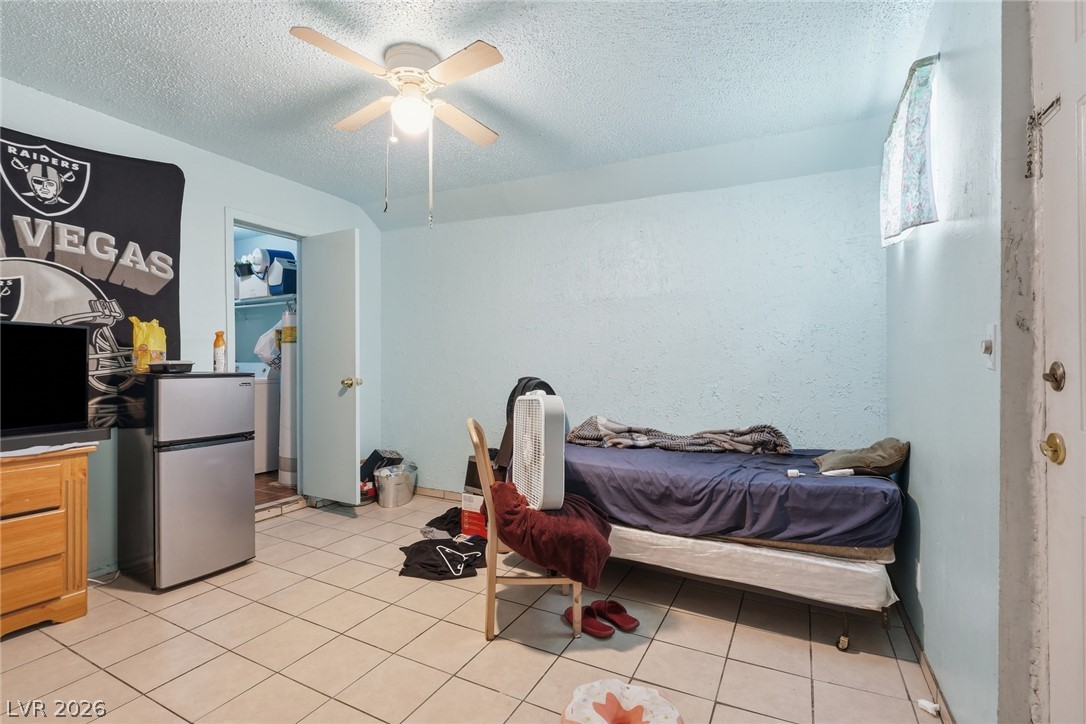 3978 Voxna Street Property Photo 32