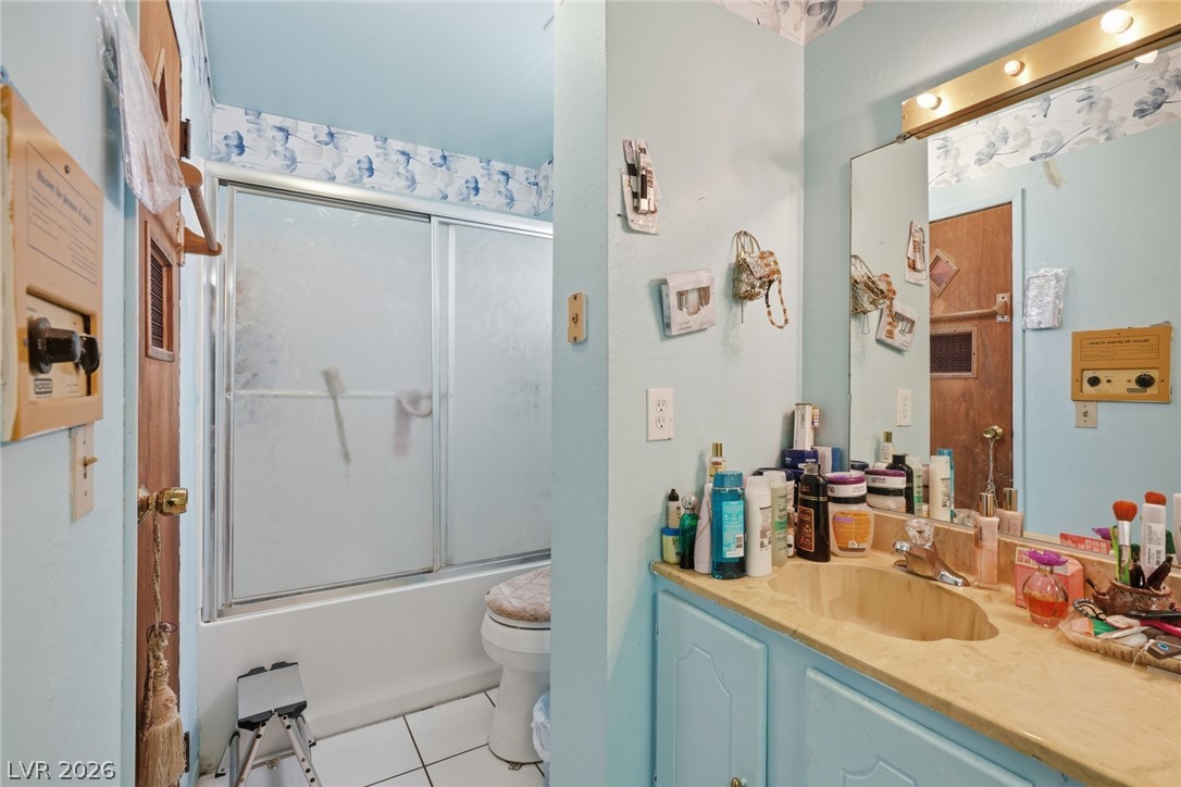 3978 Voxna Street Property Photo 35