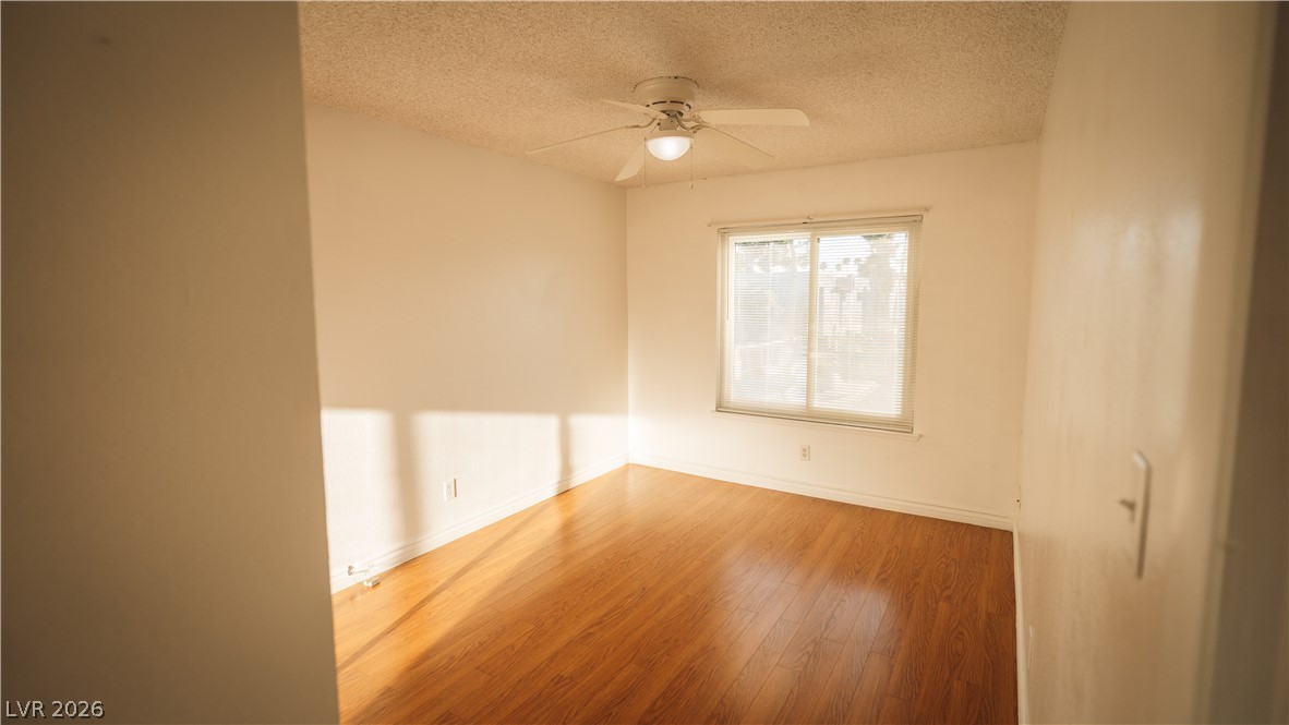 5134 Caliente Street Property Photo 52