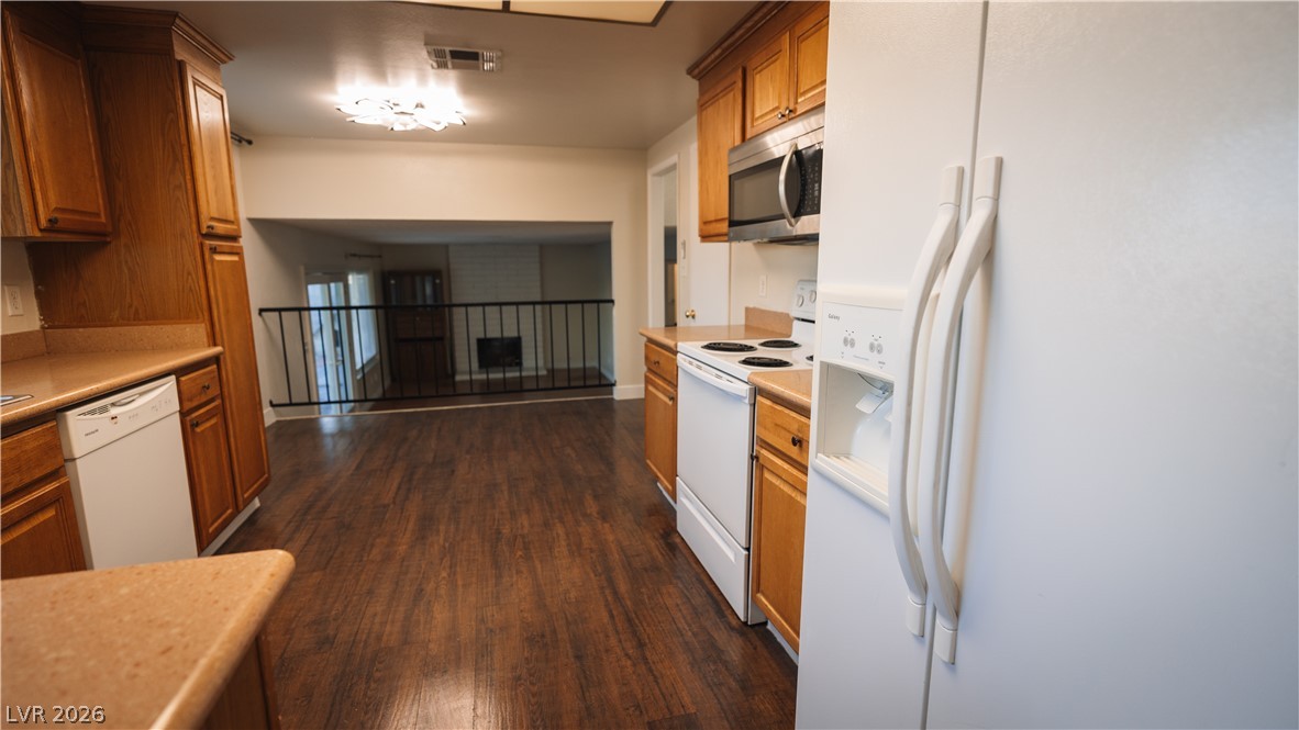 5134 Caliente Street Property Photo 61