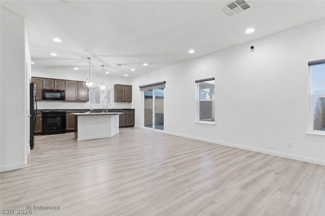 5625 Canoe Ridge Court Property Photo 7