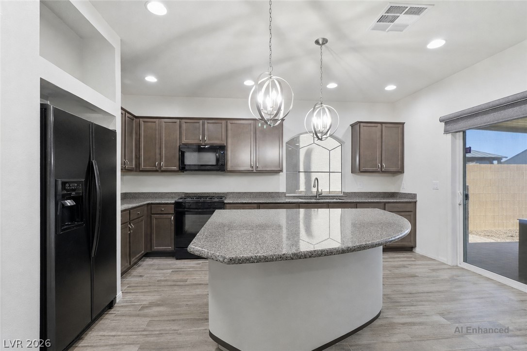 5625 Canoe Ridge Court Property Photo 9