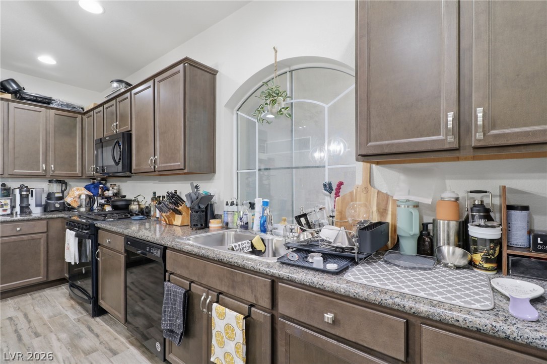 5625 Canoe Ridge Court Property Photo 10