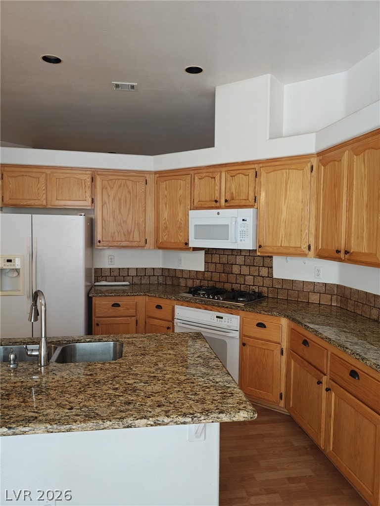 915 Dover Glen Drive 0 Property Photo 5