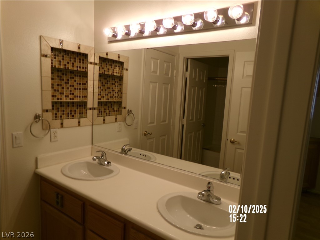 915 Dover Glen Drive 0 Property Photo 15