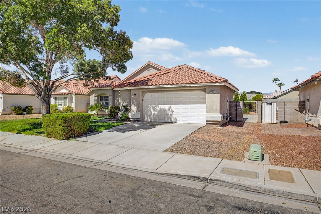 4433 Socrates Street Property Photo 5