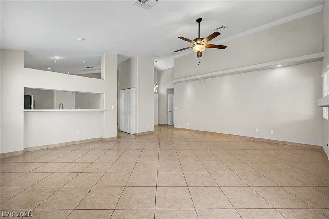 4433 Socrates Street Property Photo 9