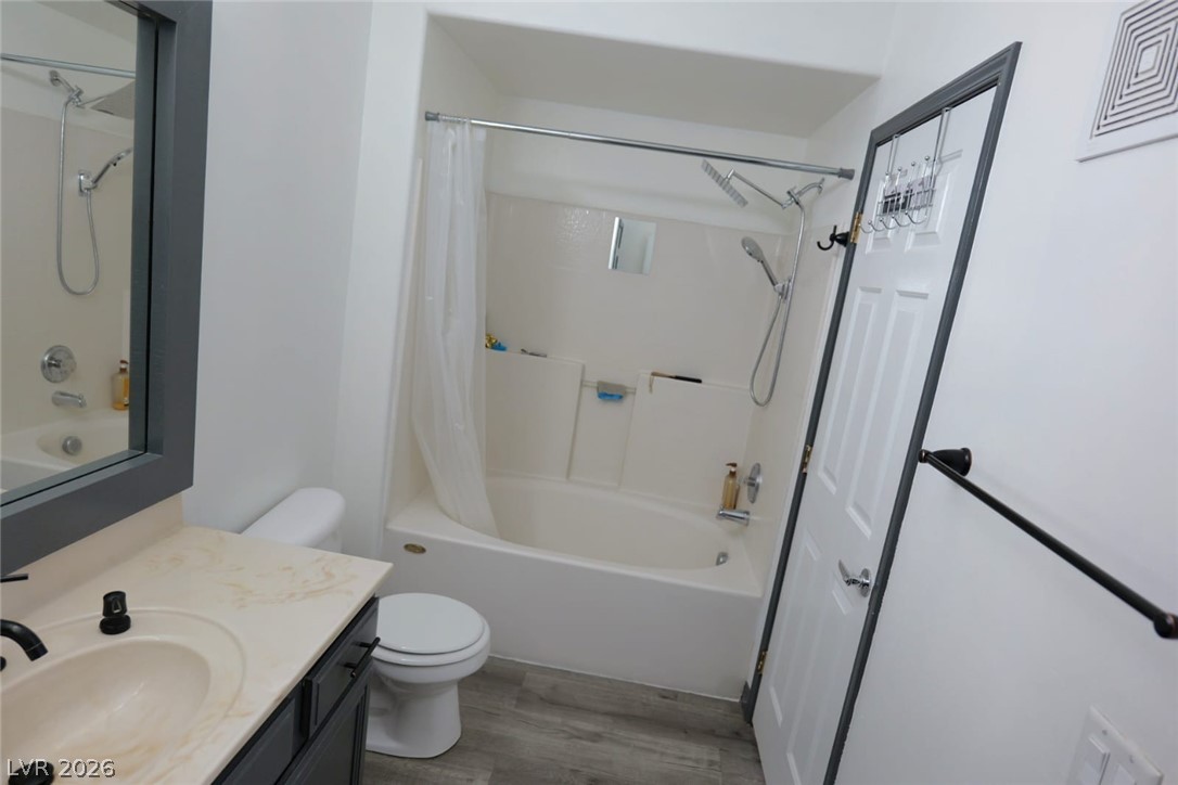 7163 South Durango Drive 201 Property Photo 13