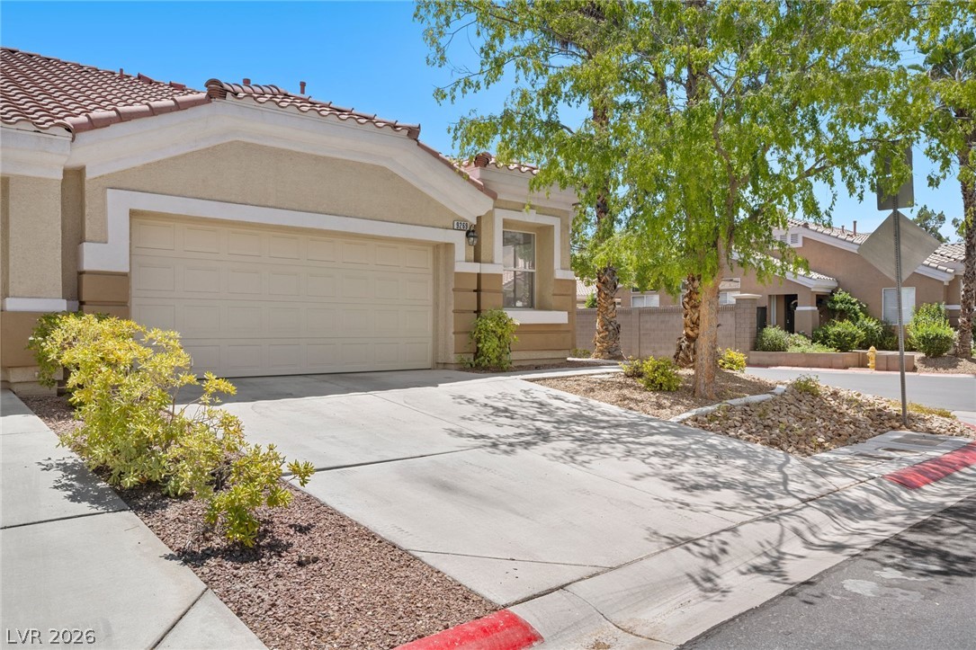 9269 Blue Flax Place Property Photo 2
