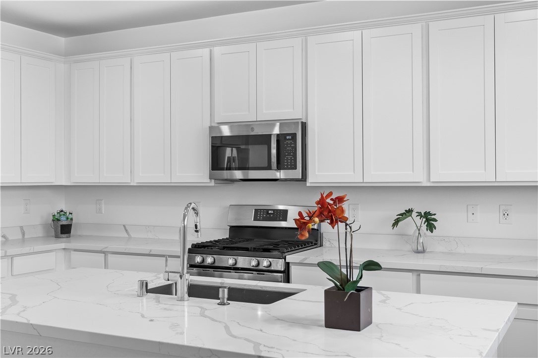 835 Aurelie Ridge Street Property Photo 1