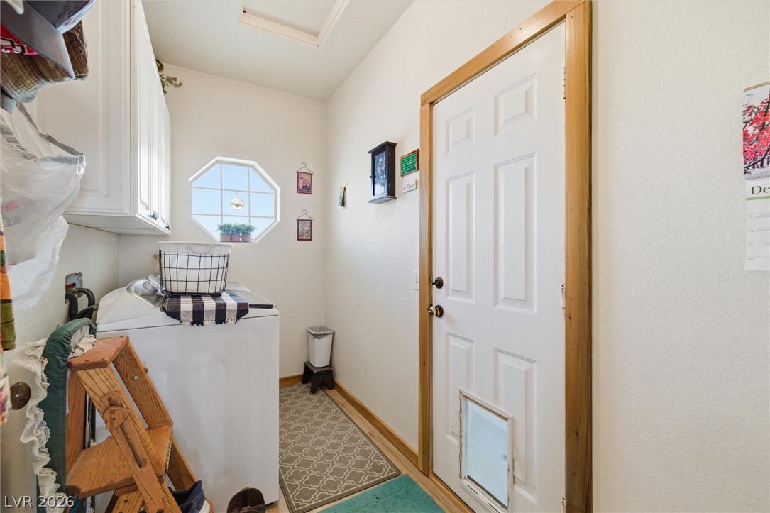 3599 East Poplar Avenue Property Photo 32