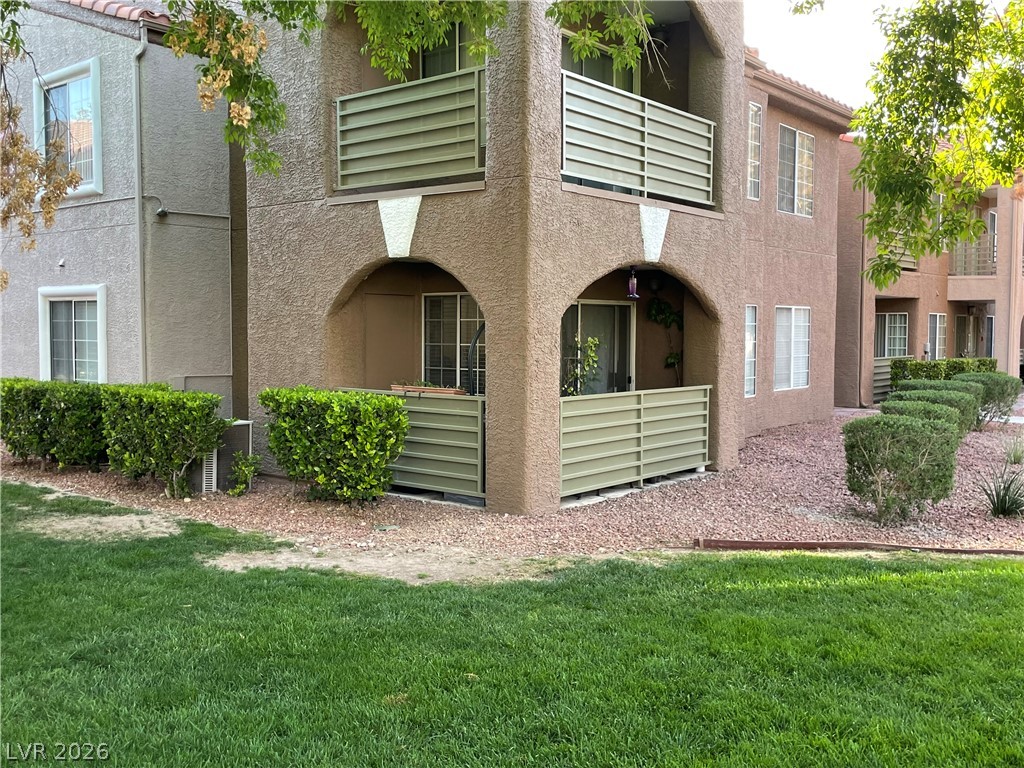 2121 Sealion Drive 101 Property Photo 1