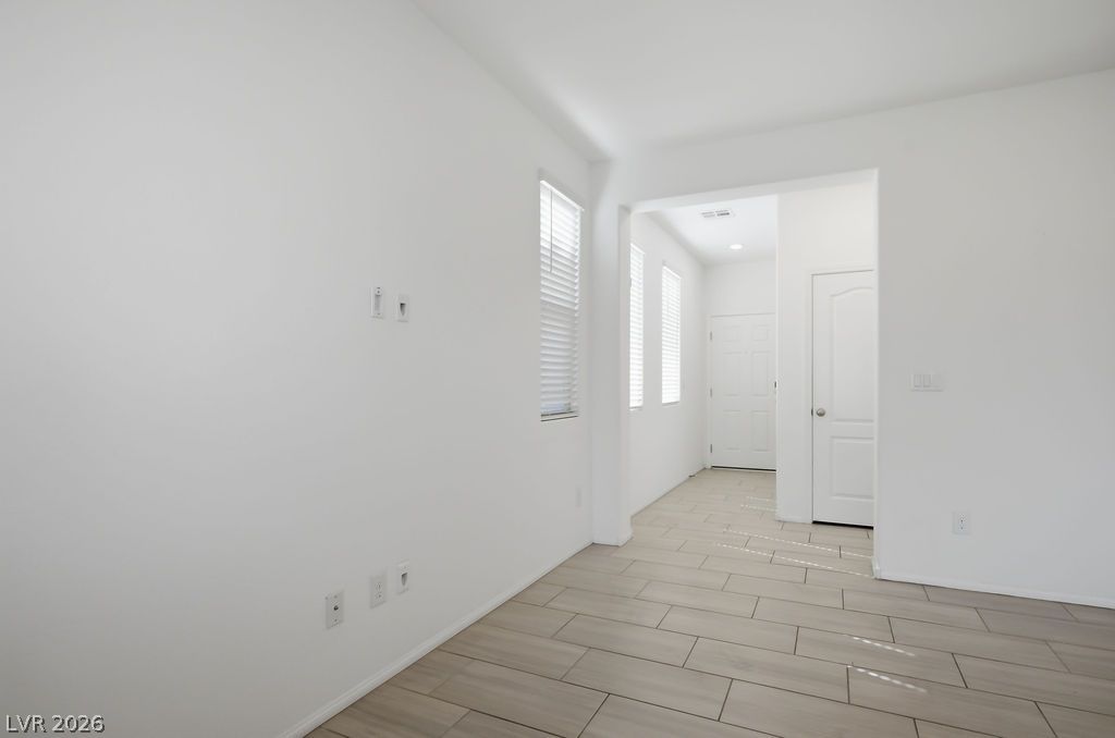 7366 Sabula Bay Court Property Photo 4