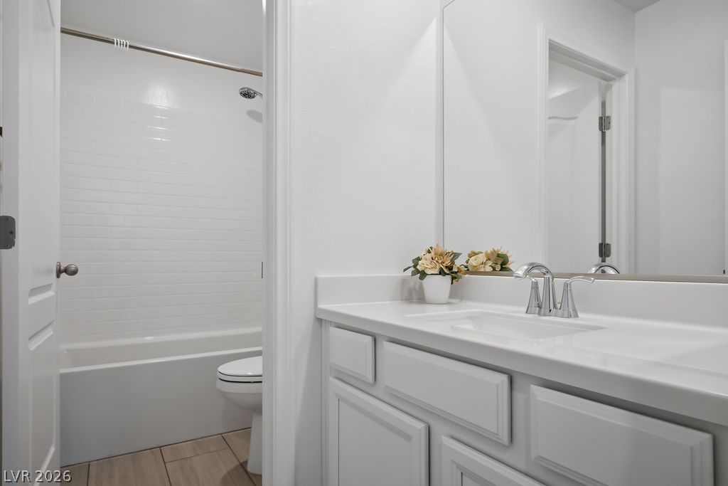 7366 Sabula Bay Court Property Photo 19