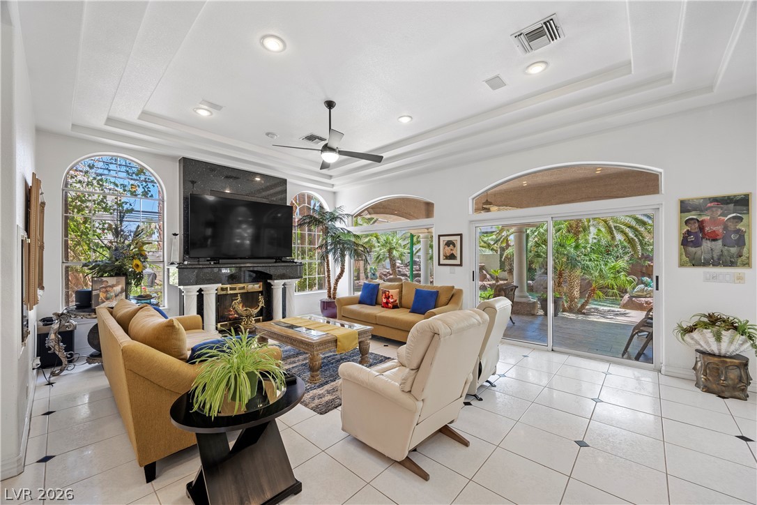 2563 Aviv Court Property Photo 4
