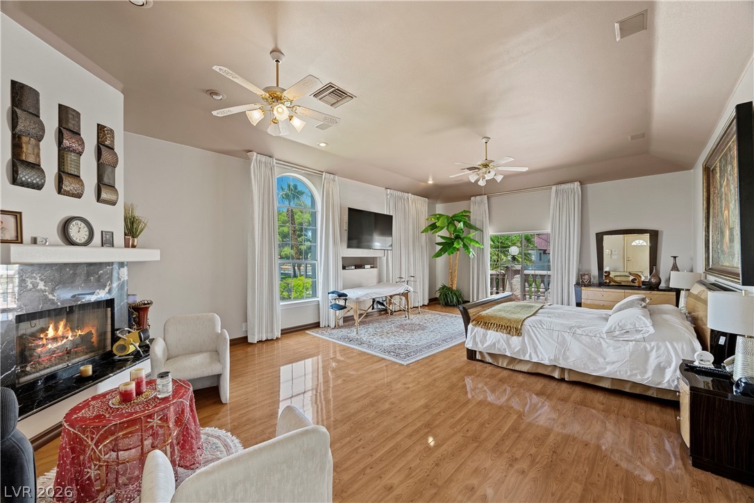 2563 Aviv Court Property Photo 20