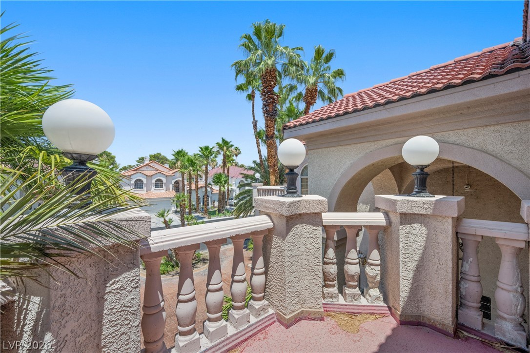 2563 Aviv Court Property Photo 39