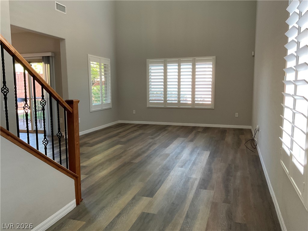 5708 Oak Bend Drive Property Photo 15