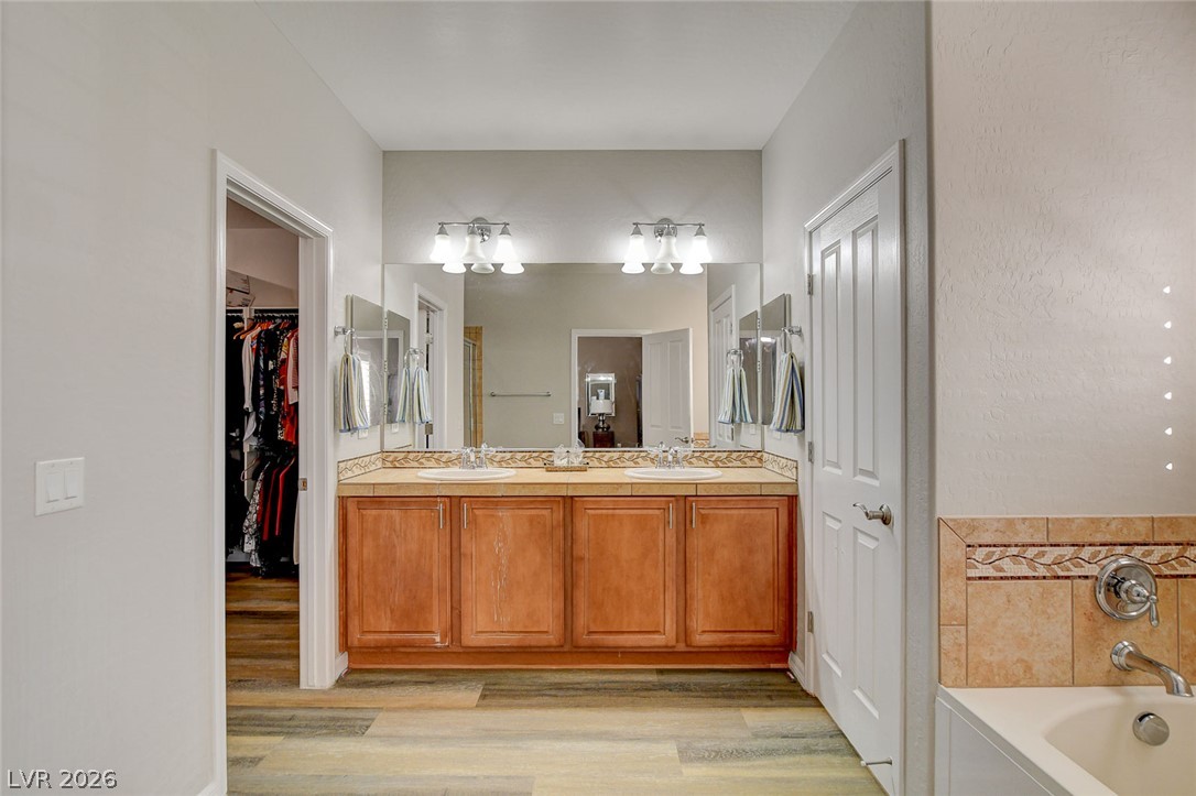 5708 Oak Bend Drive Property Photo 31