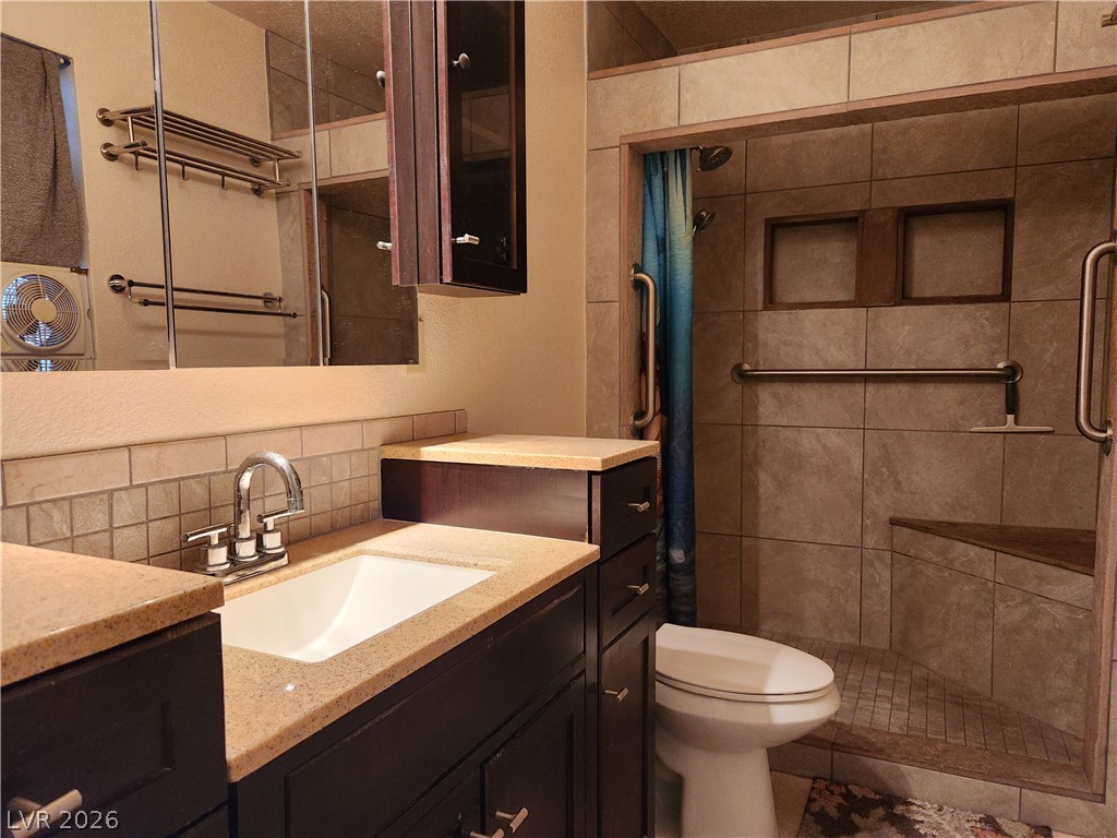 2016 Mesquite Lane 104 Property Photo 12