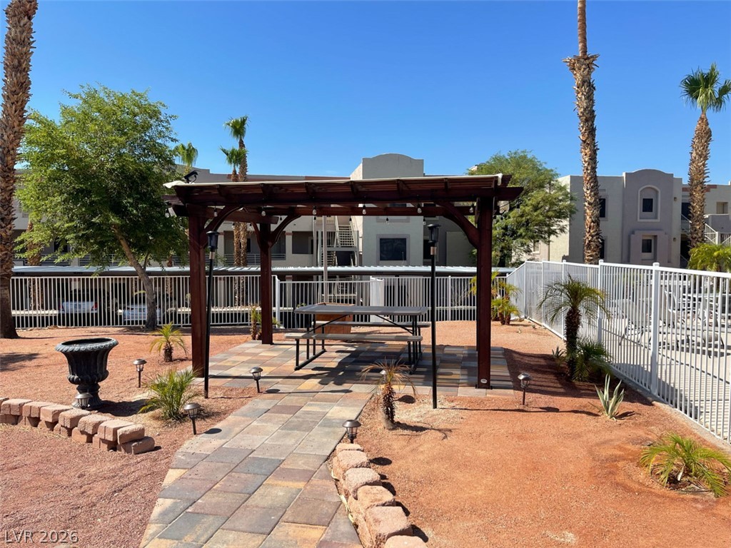 2016 Mesquite Lane 104 Property Photo 22