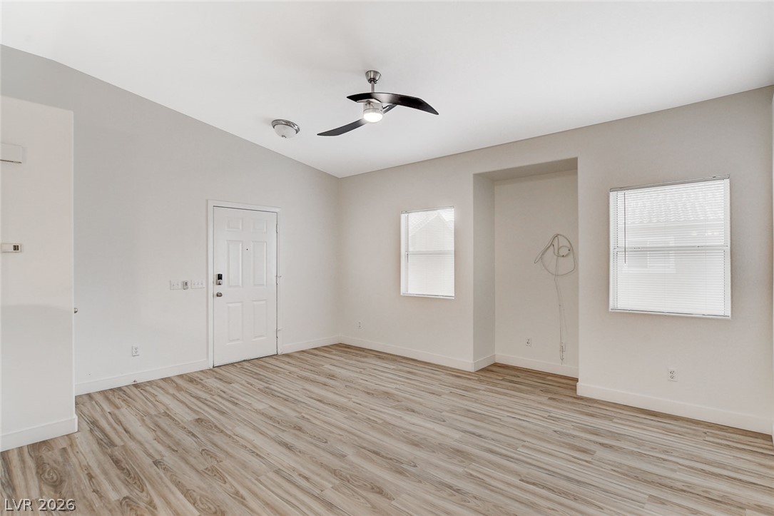 2052 Quarry Ridge Street 201 Property Photo 4