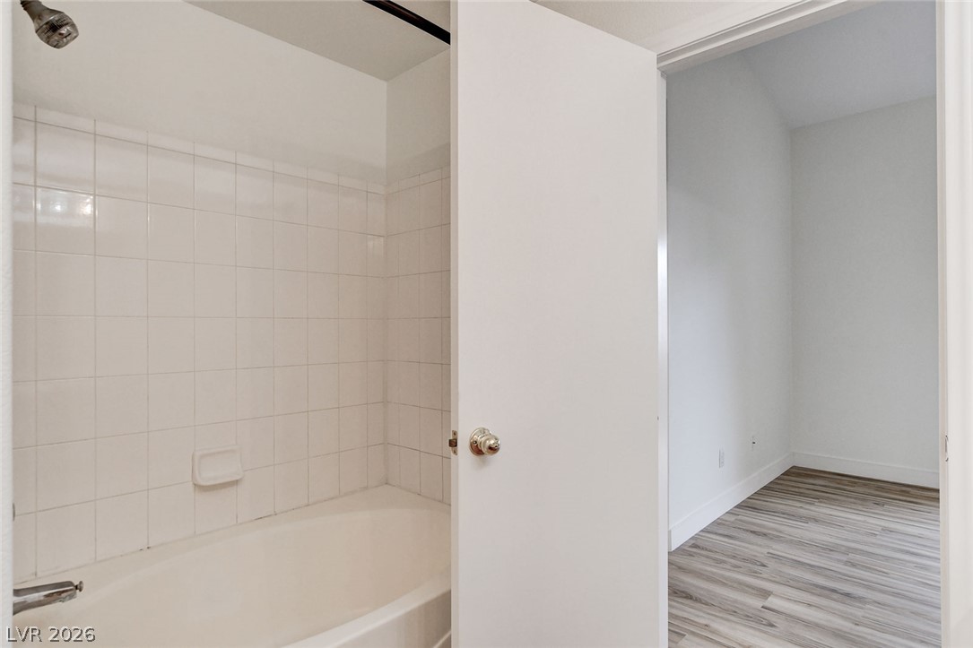 2052 Quarry Ridge Street 201 Property Photo 20