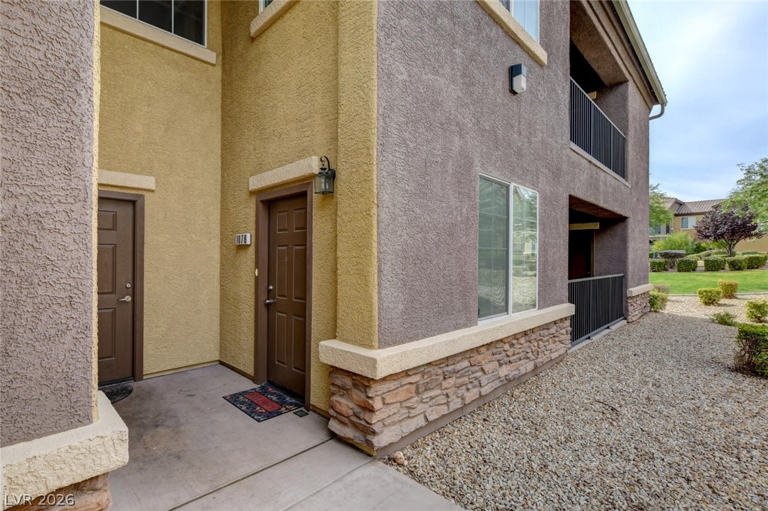 6868 Sky Pointe Drive 1078 Property Photo 4