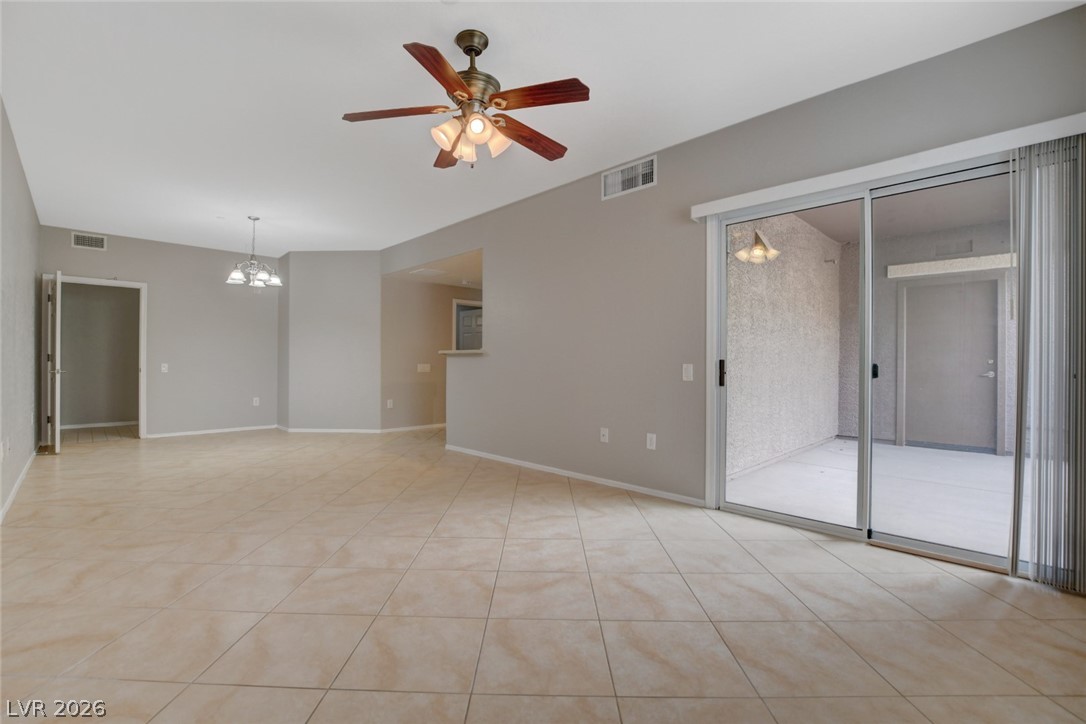 6868 Sky Pointe Drive 1078 Property Photo 6