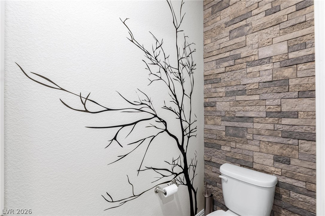 10934 Delparke Valley Avenue Property Photo 38