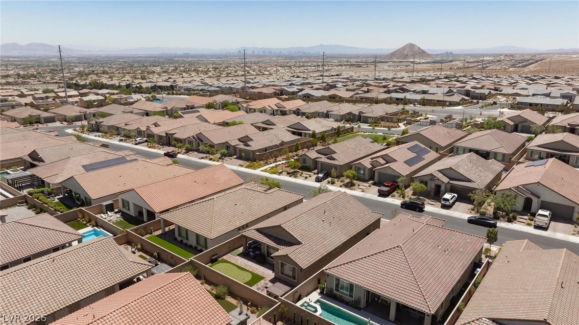10934 Delparke Valley Avenue Property Photo 46