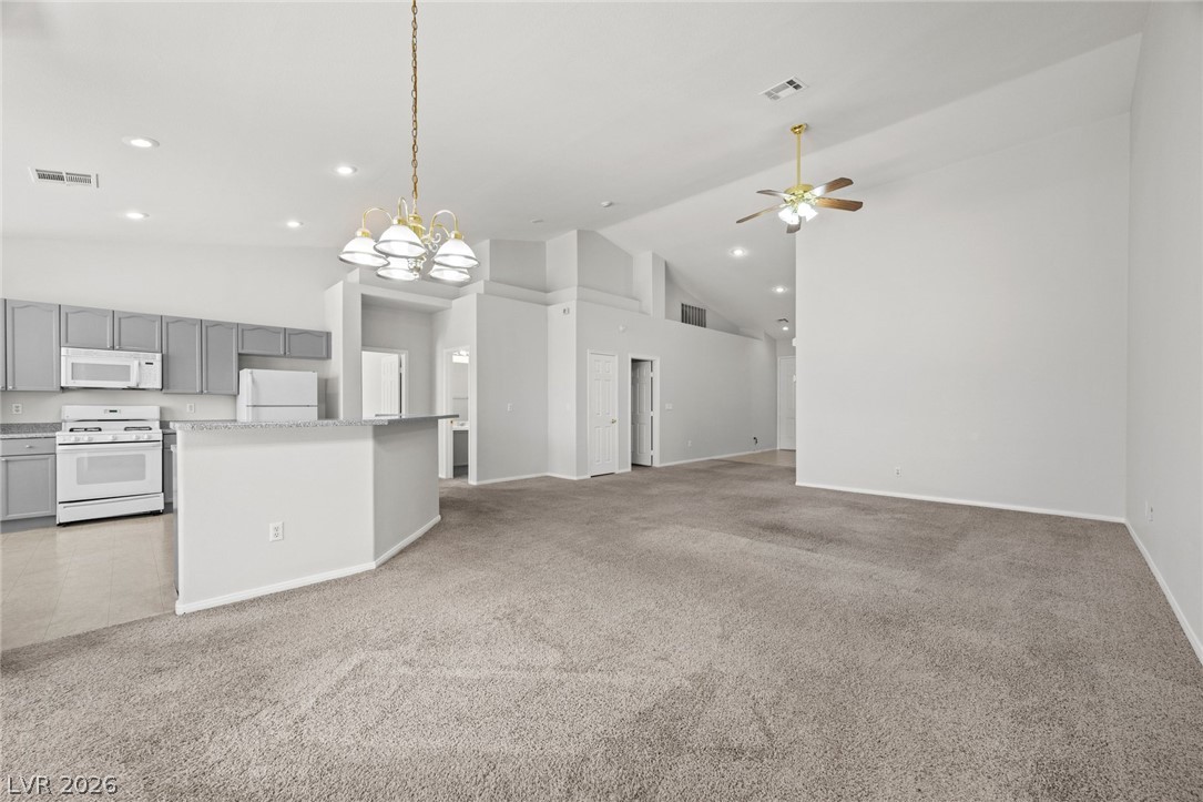 9263 Blue Flax Place Property Photo 8