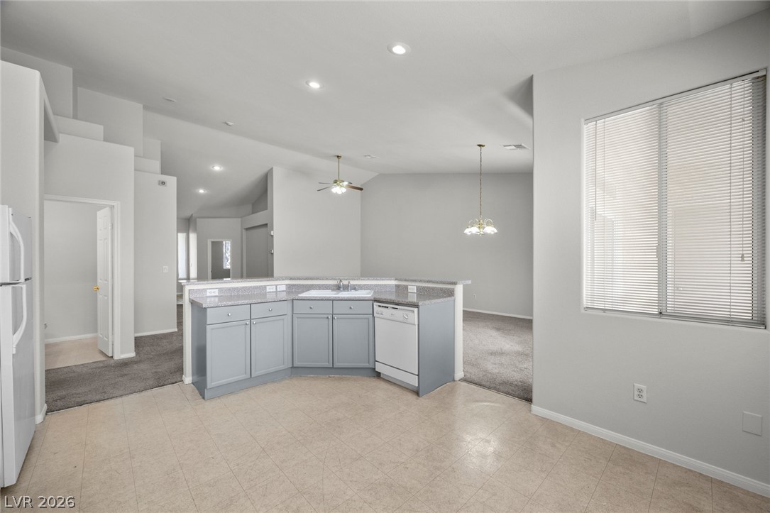 9263 Blue Flax Place Property Photo 10