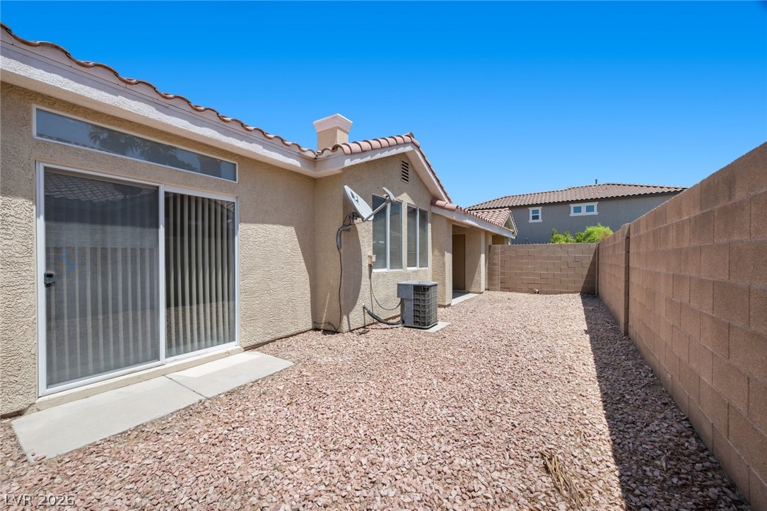 9263 Blue Flax Place Property Photo 22