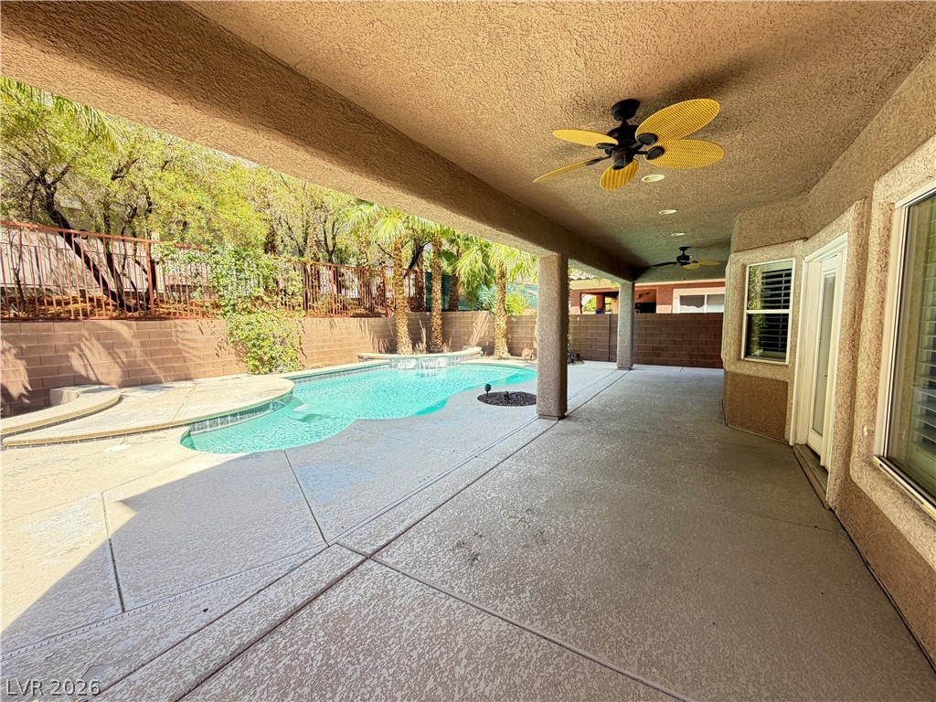 1033 Puerta Del Sol Drive Property Photo 27