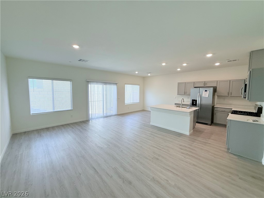 9992 Ullom Drive Property Photo 2