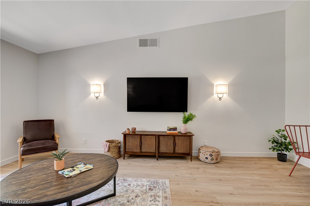 4339 Murillo Street Property Photo 16