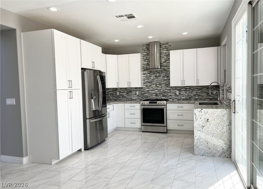 5541 Crestlock Drive Property Photo 16