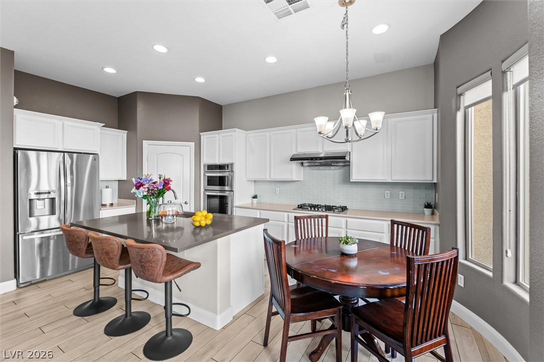 9164 Dalmahoy Place Property Photo 14