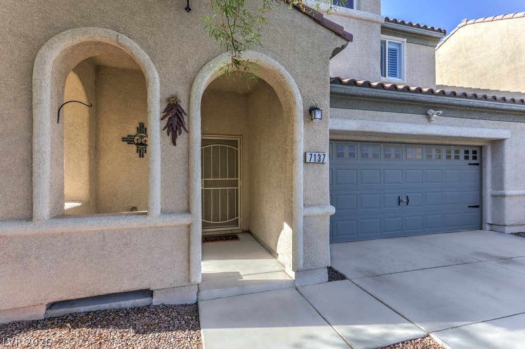 7137 River Meadows Avenue Property Photo 4