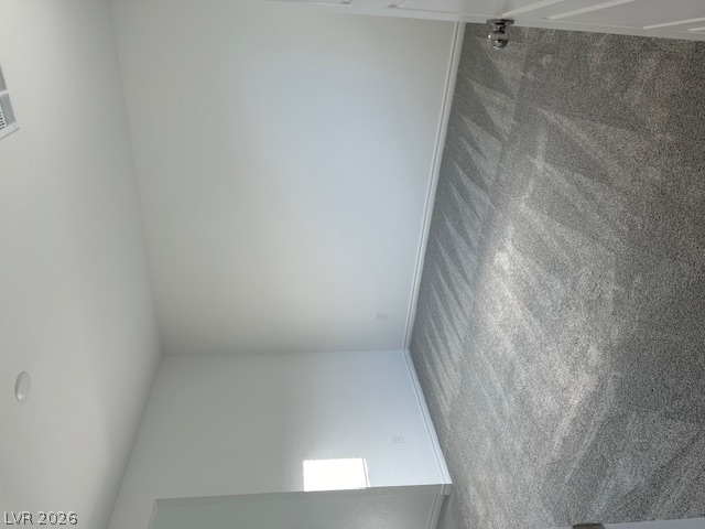9733 Redwood Cascade Street Property Photo 5