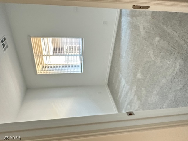 9733 Redwood Cascade Street Property Photo 13