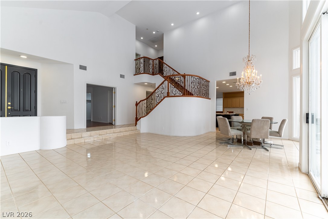 2208 Bay Hill Drive Property Photo 5