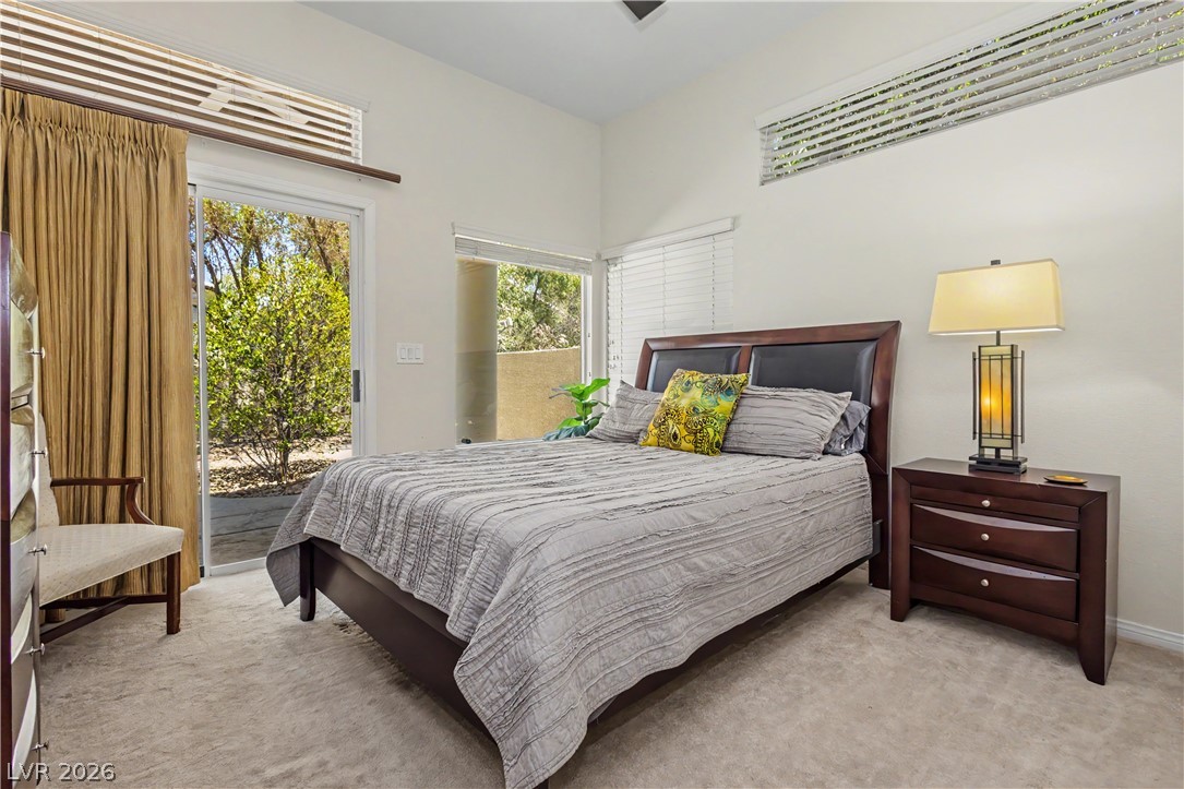 118 Serramonte Court Property Photo 12