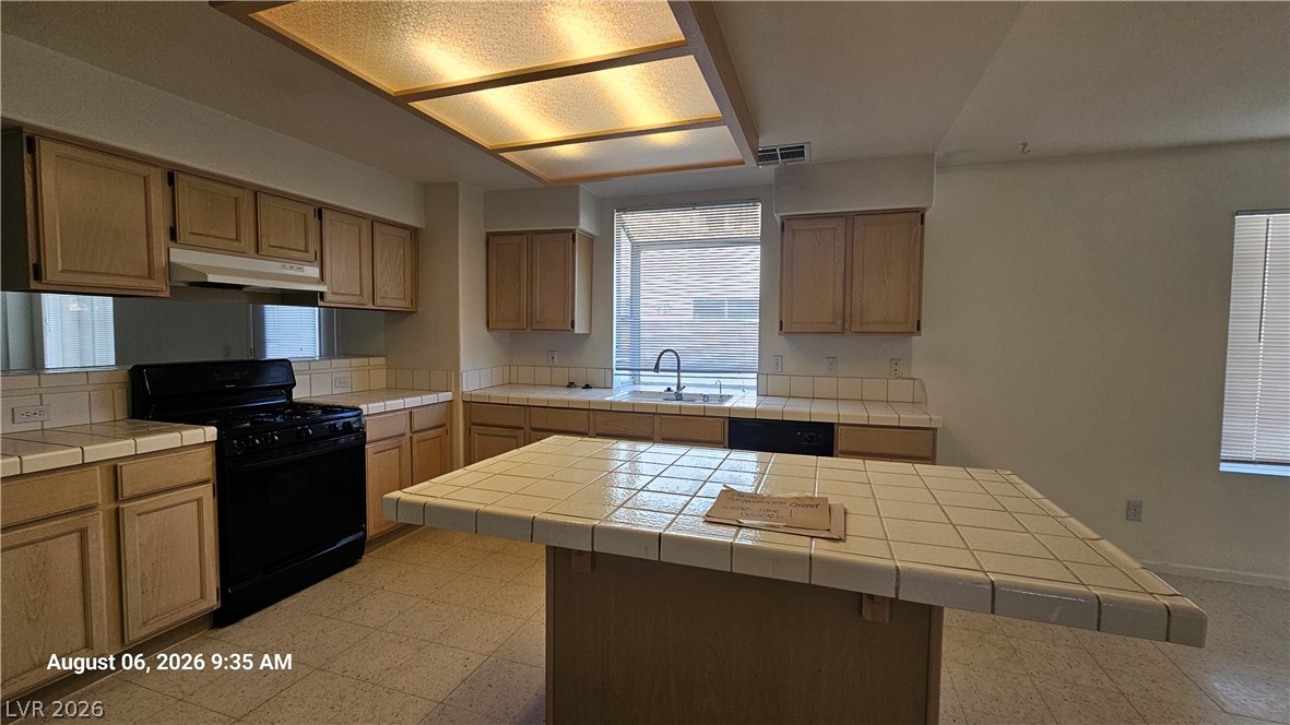 2033 Paradise Peak Drive Property Photo 7