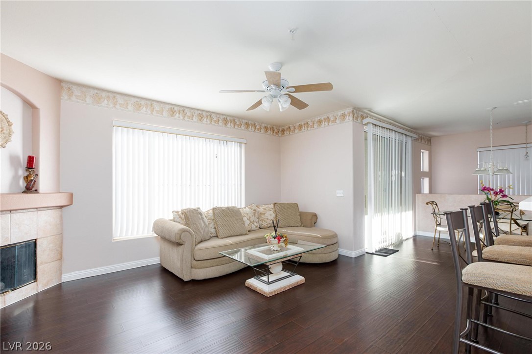 7185 South Durango Drive 201 Property Photo 8