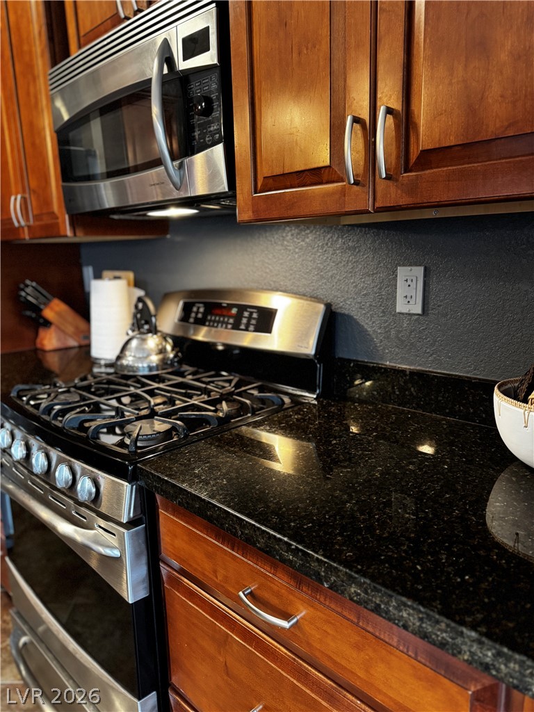 1715 Mesquite Court Property Photo 10